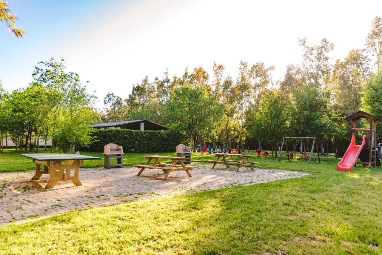 Camping Arcobaleno Марина-ді-Біббона Екстер'єр фото