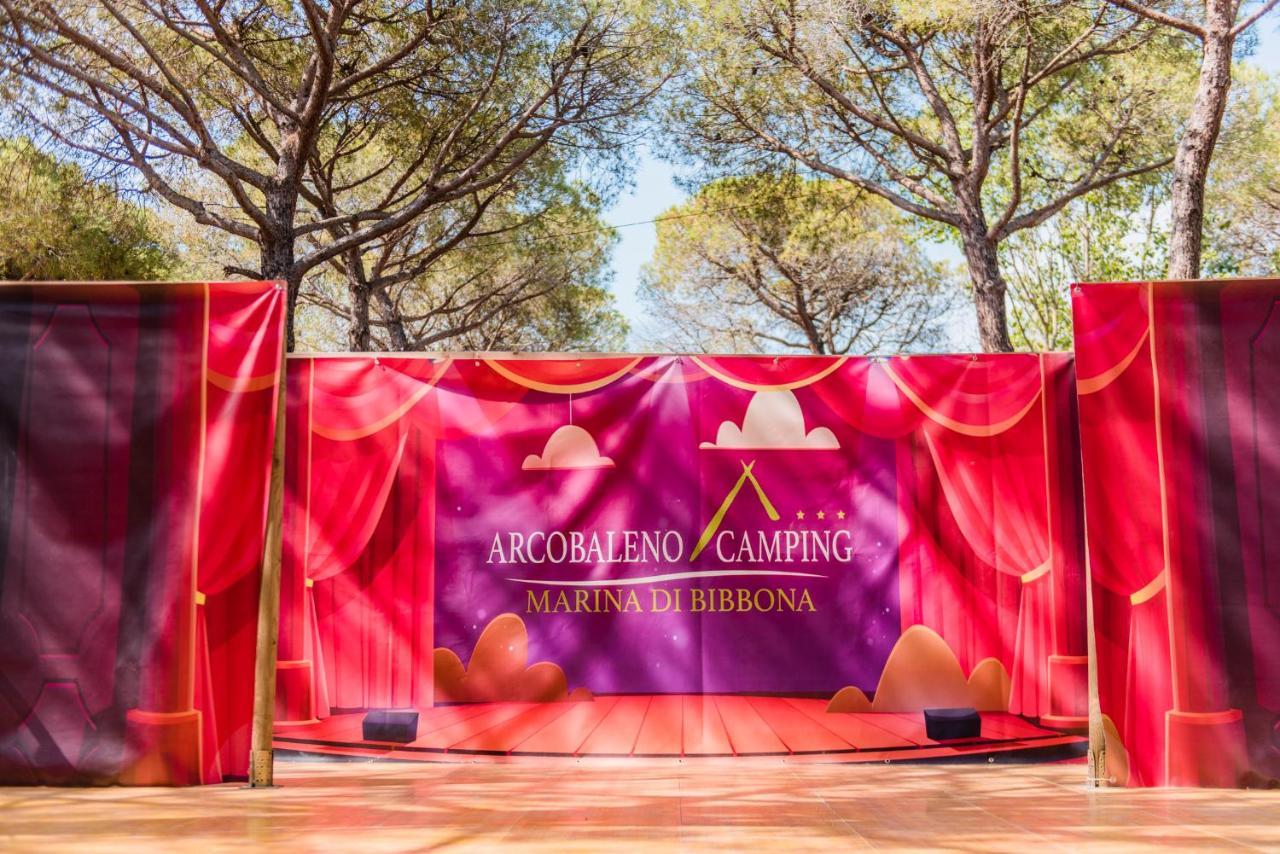 Camping Arcobaleno Марина-ді-Біббона Екстер'єр фото